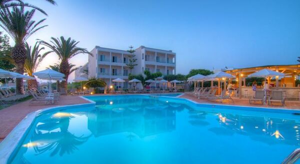 Holidays at Dias Solimar Hotel in Adelianos Kampos, Rethymnon