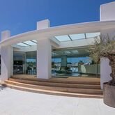 Ferrera Beach Apartments Picture 8