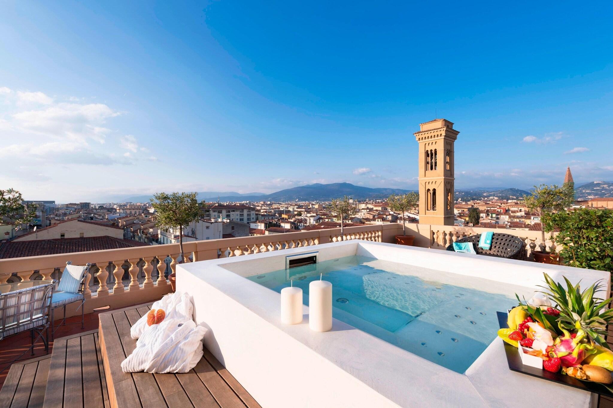 Holidays at Westin Excelsior Hotel in Florence, Tuscany