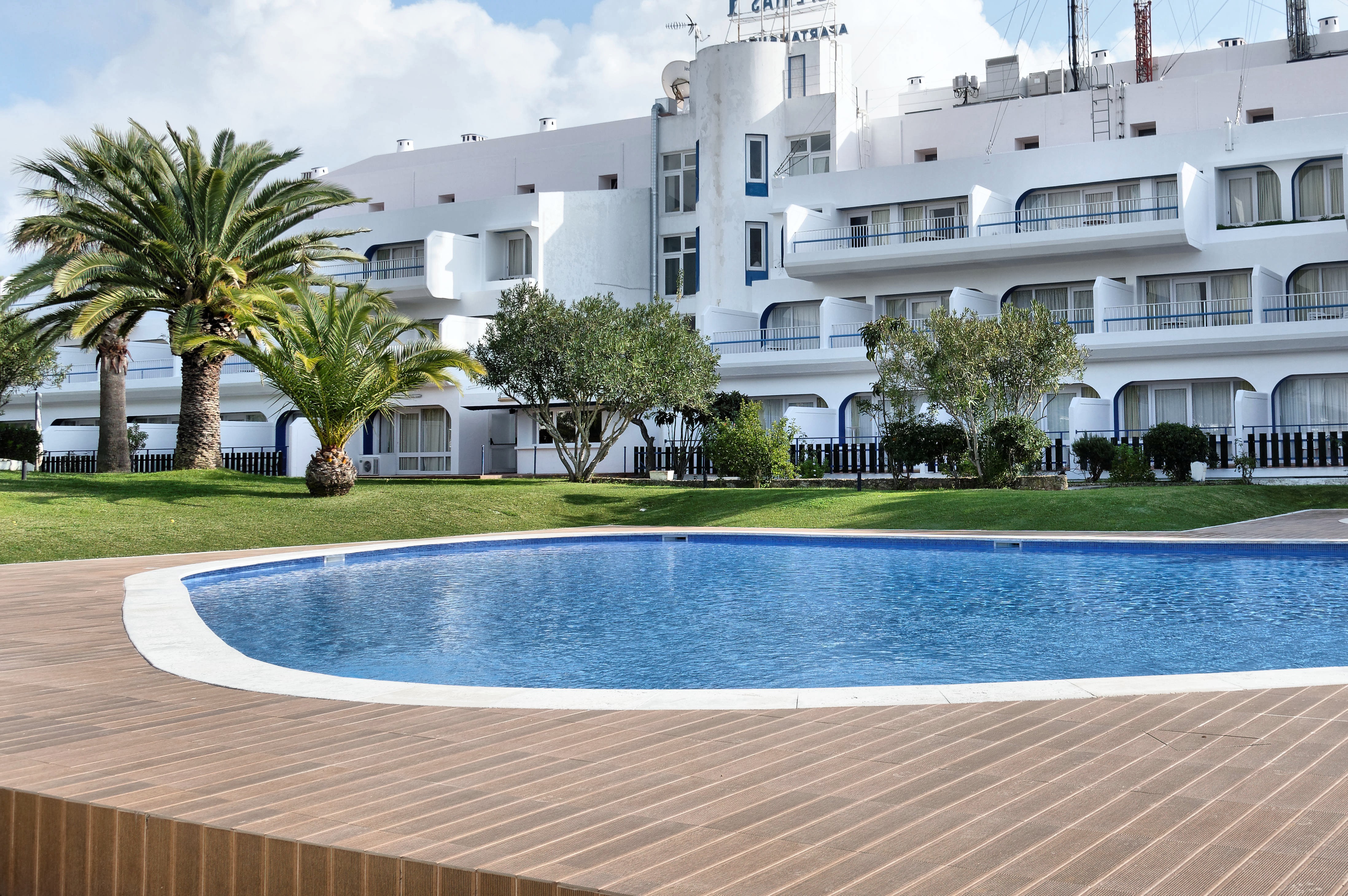 Holidays at Carvoeiro Hotel in Carvoeiro, Algarve