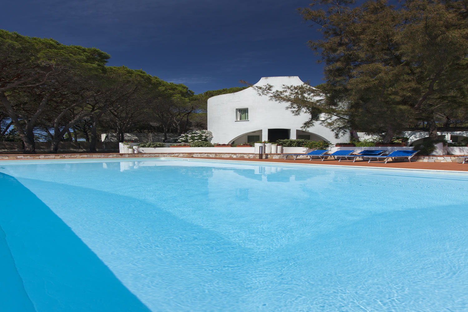 Holidays at Mare Pineta Hotel in Santa Margherita Di Pula, Sardinia