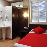 Bcn Port Hostal Picture 5