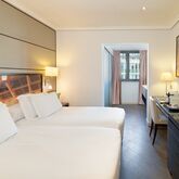 H10 Universitat Hotel Picture 10