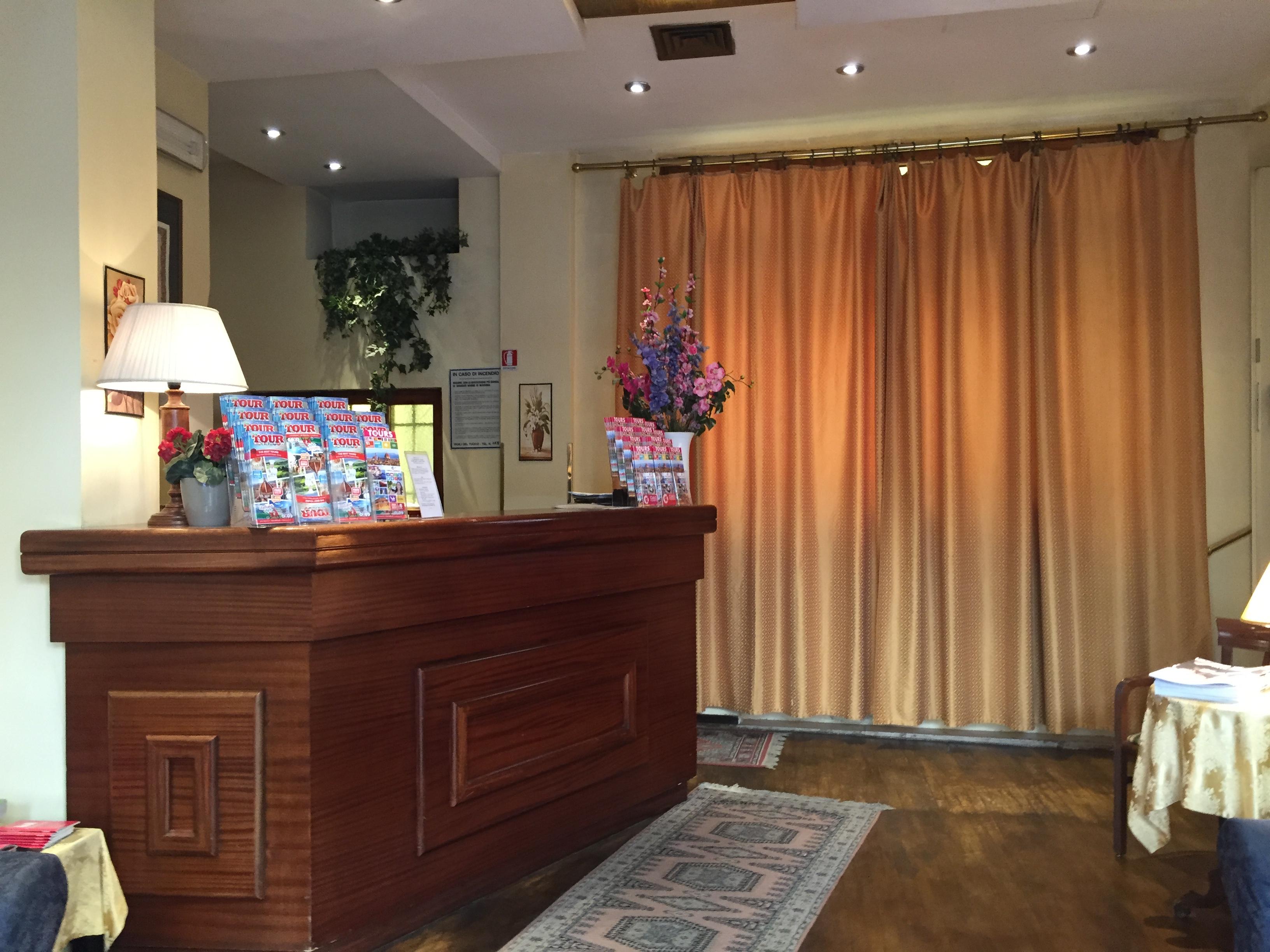 Holidays at Ascot Hotel in Florence, Tuscany