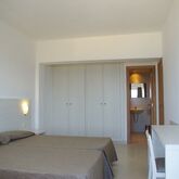 Embat Apartments Picture 2