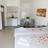 Blue Horizon Apartments Picture 6