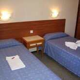 Roca Verde Apartments Picture 3