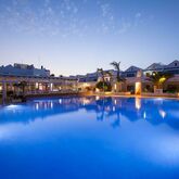 Cinco Plazas Apartments Picture 4