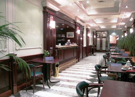 Holidays at Regent Hotel in Rome, Italy