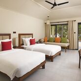 Paradise Island Resort & Spa Picture 2