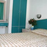 Rayon Apartments Picture 16