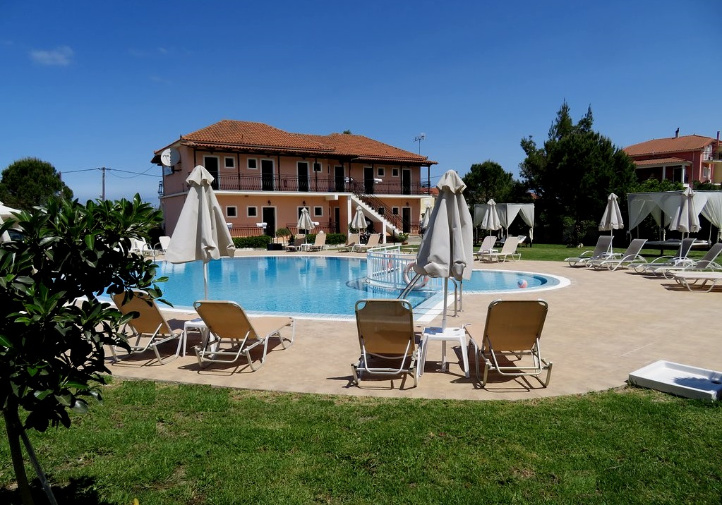 Holidays at Eleni Garden Studios in Alykanas, Zante
