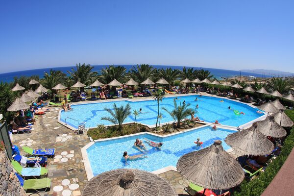 Holidays at Mediterraneo Hotel in Hersonissos, Crete