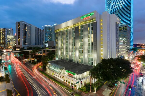 Holidays at Courtyard Miami Downtown Brickell Area in Miami Downtown, Miami