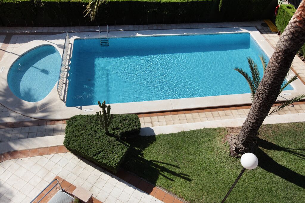 La Caseta Apartments Picture 3
