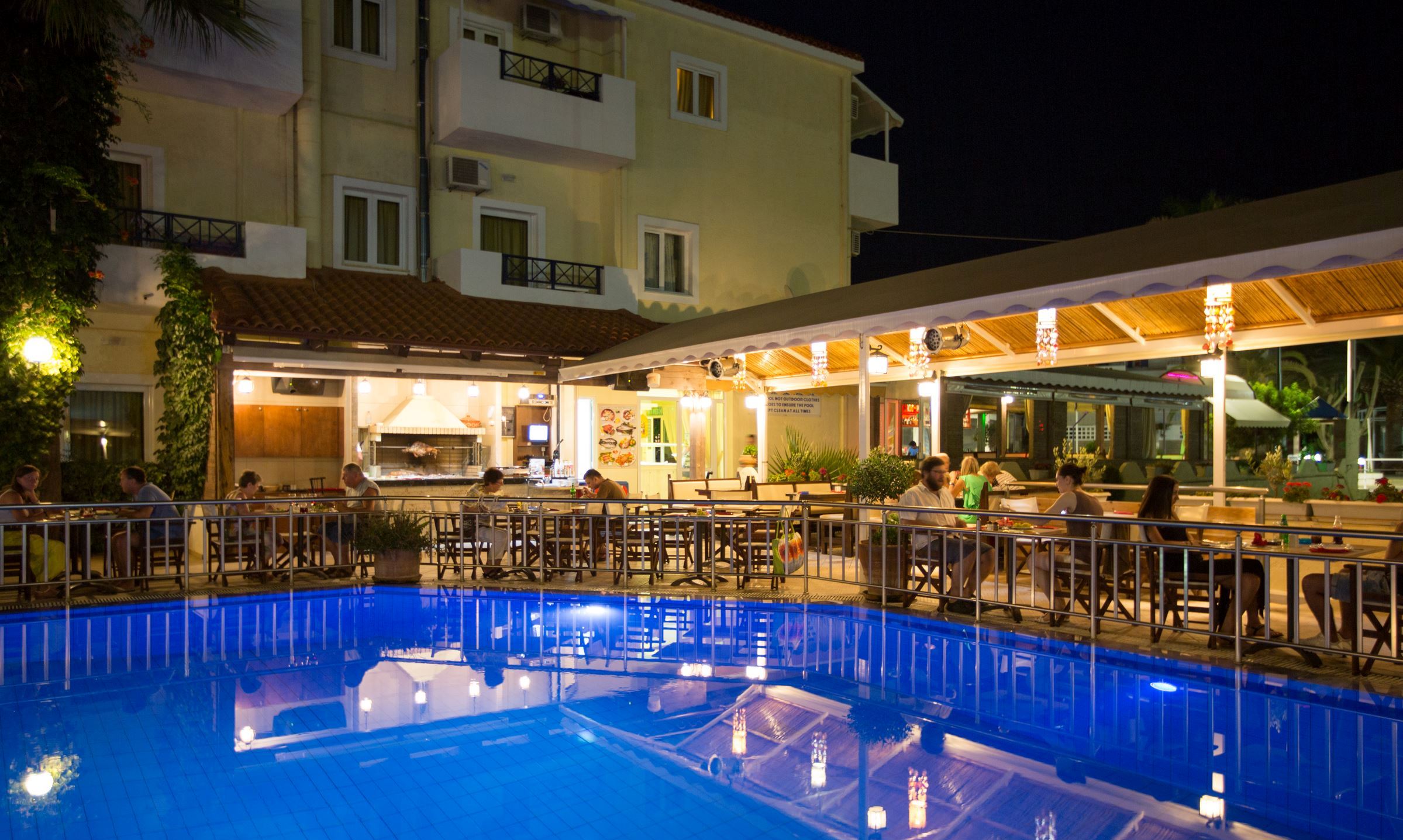 Philoxenia Hotel Apartments Picture 5
