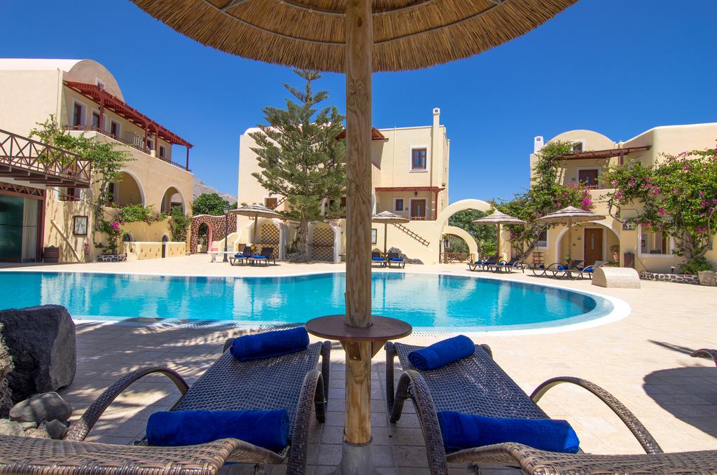 Holidays at Smaragdi in Perivolos, Santorini