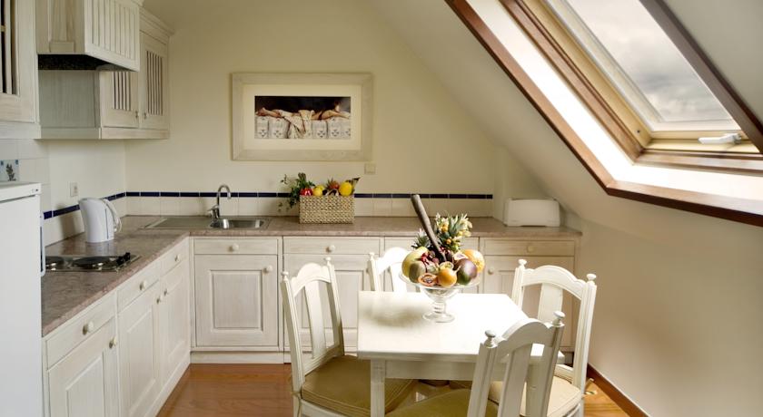 Holidays at Real Residencia Suite Hotel in Lisbon, Portugal
