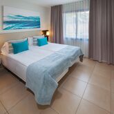 Playa Feliz Apartments Picture 12