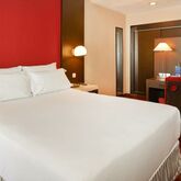 NH Barcelona Les Corts Hotel Picture 3