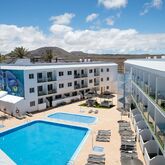 Surfing Colors Apartments Picture 3