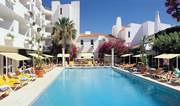 Holidays at Hotel Do Cerro in Albufeira, Algarve
