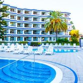 Tamaran Apartments Picture 3