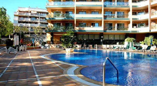Holidays at California Palace Hotel in Salou, Costa Dorada