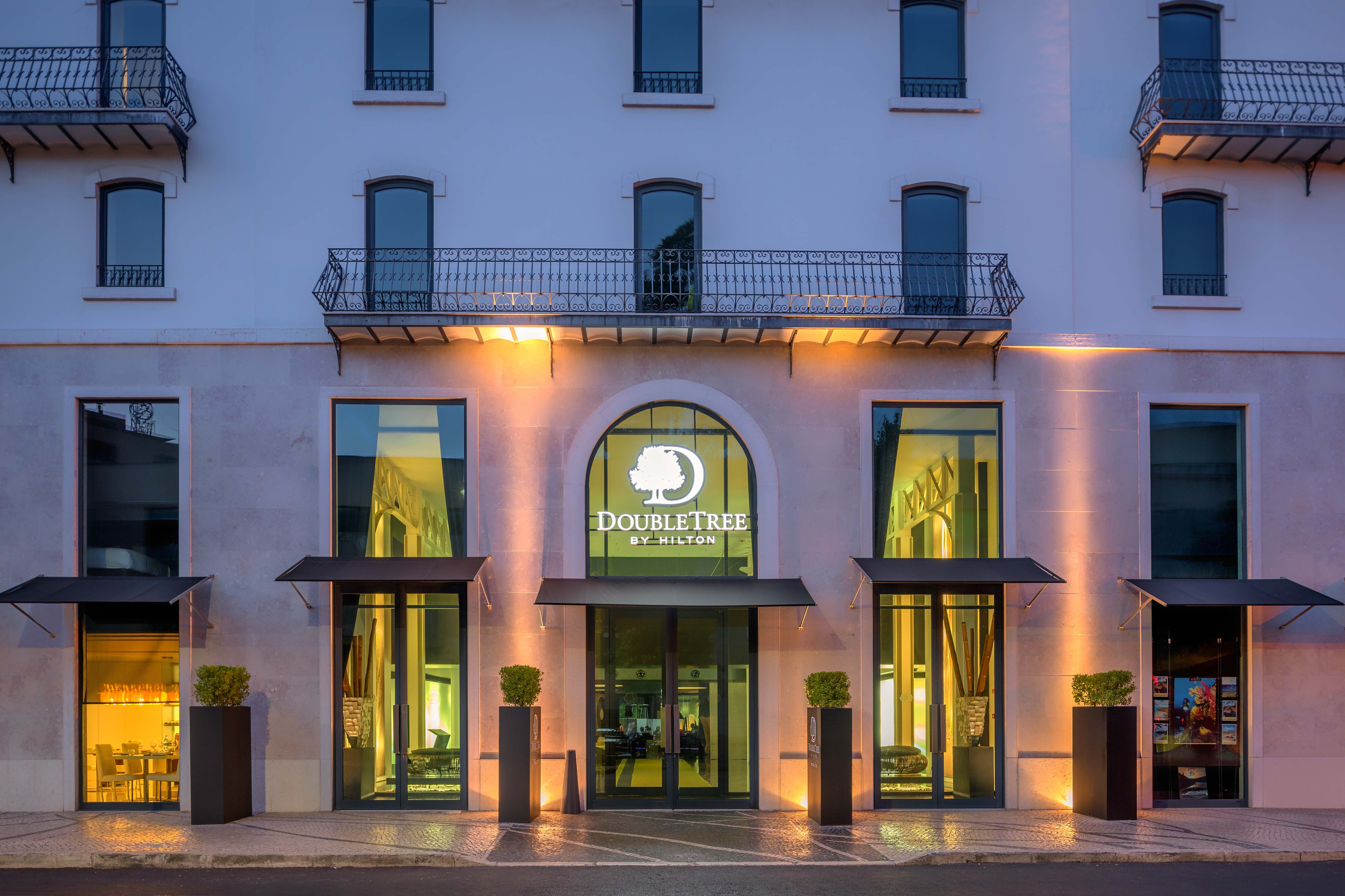 Holidays at Double Tree by Hilton Lisboa Fontana Park in Lisbon, Portugal