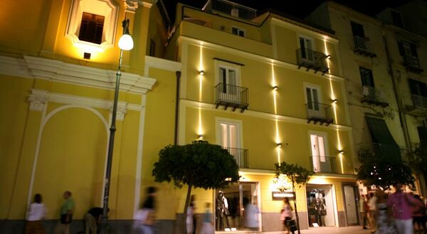 Holidays at Palazzo Abagnale Hotel in Sorrento, Neapolitan Riviera