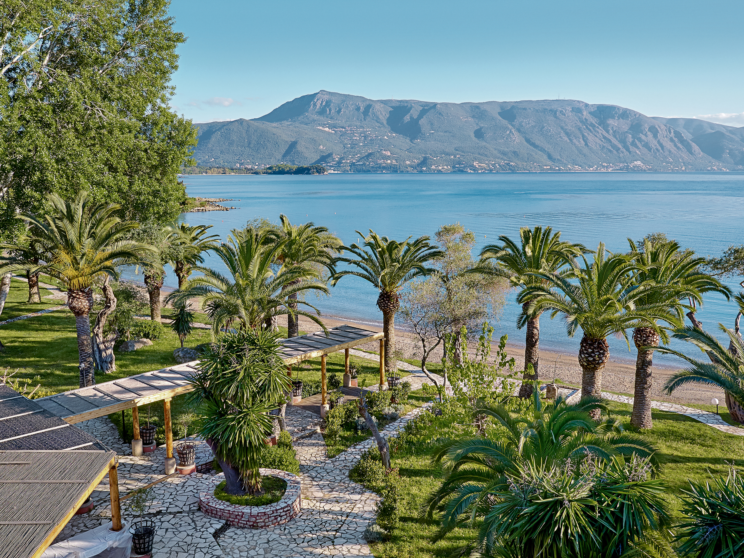 Holidays at Grecotel Lux Me Daphnila Bay Dassia in Dassia, Corfu