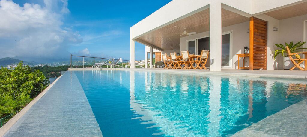 Holidays at La Luna Hotel in St George's, Grenada