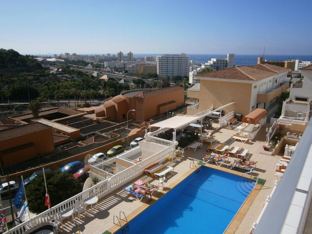 Holidays at Florida Park Club in San Eugenio, Costa Adeje