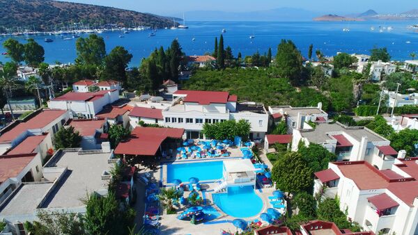 Holidays at Summer Garden Suites & Beach Hotel in Bitez, Bodrum Region