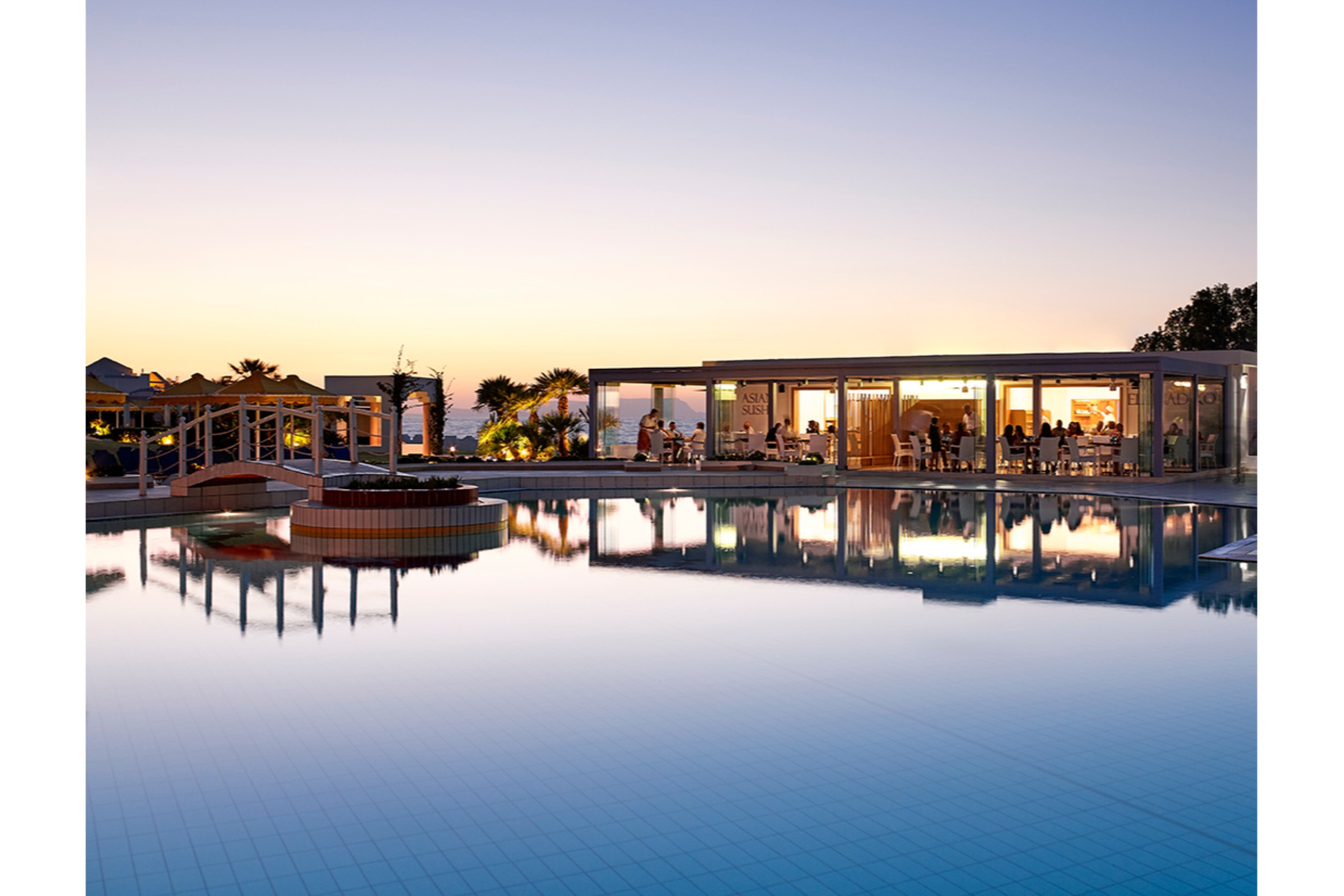 Serita Beach Hotel Picture 6