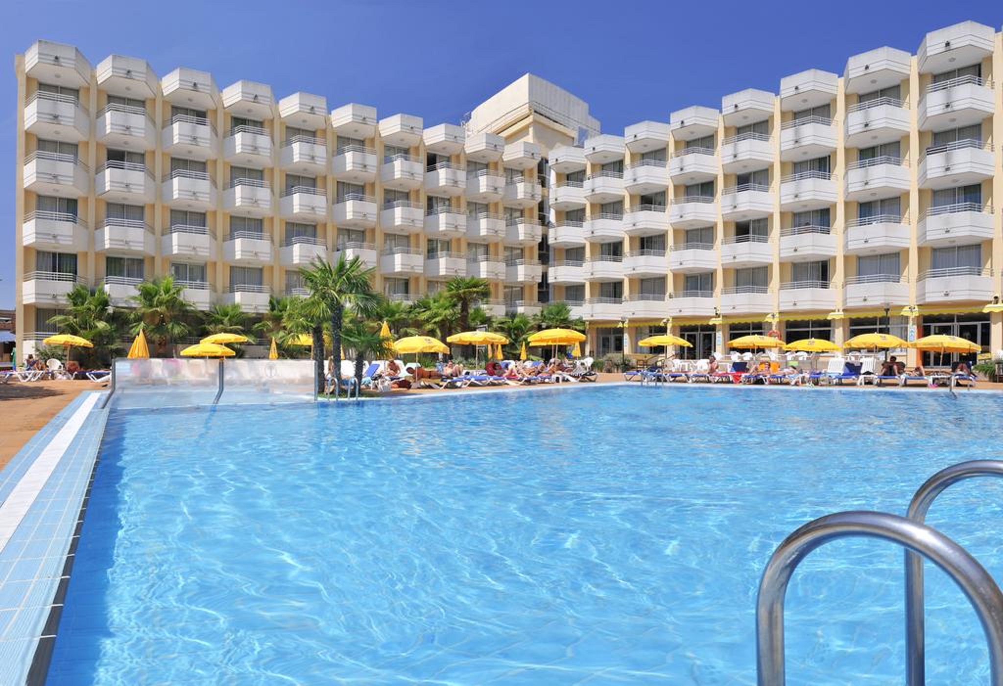 Holidays at GHT Oasis Tossa and Spa Hotel in Tossa de Mar, Costa Brava