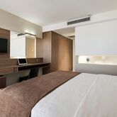 Angela Hotel Downtown Rooms Picture 2