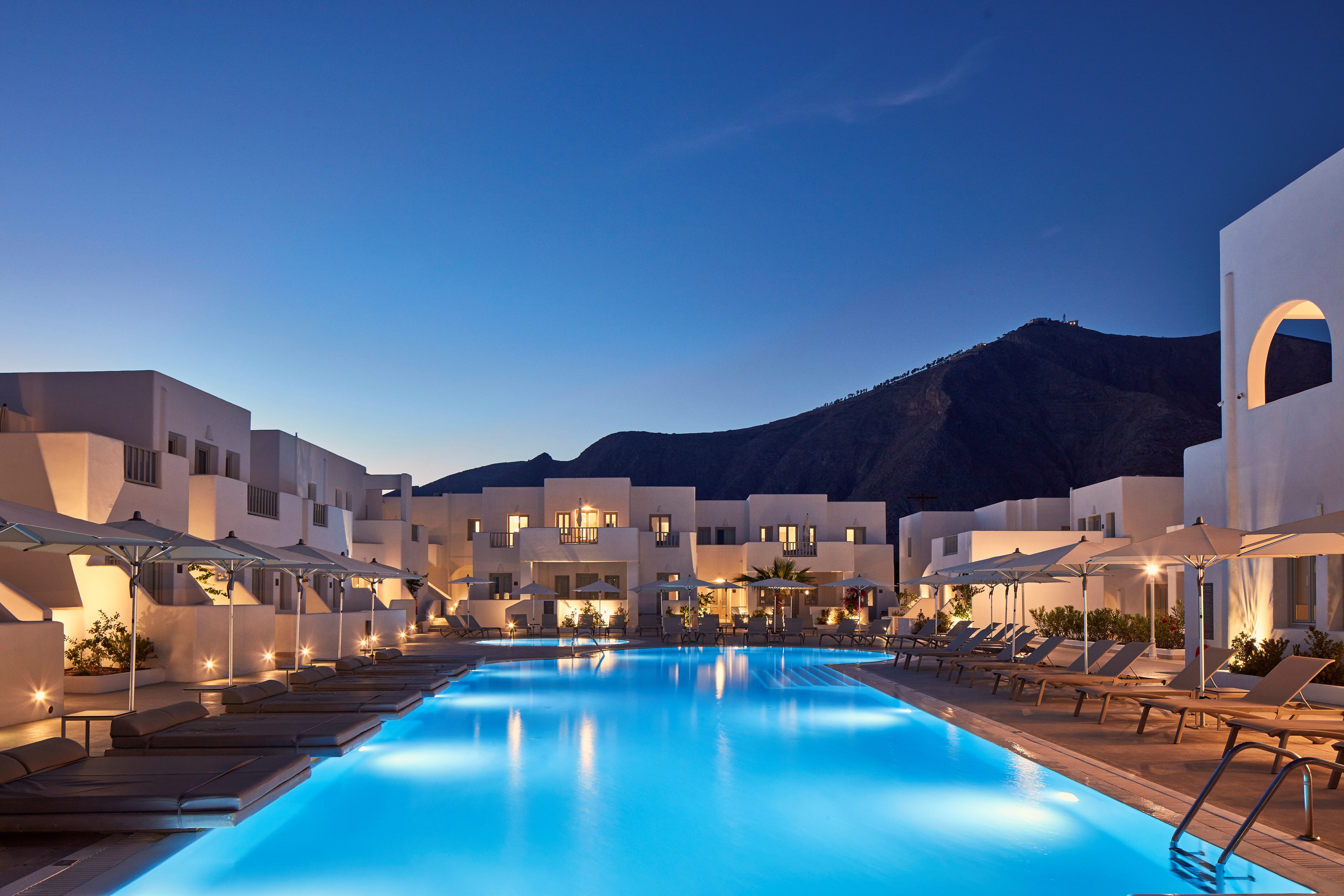 Holidays at Aqua Blue Hotel in Perissa, Santorini