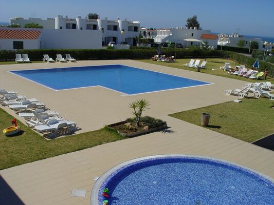 Holidays at Quintinha Village Aparthotel in Armacao de Pera, Algarve