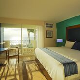Golden Crown Paradise Hotel Picture 3
