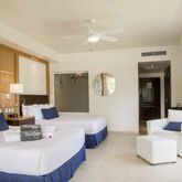 H10 Ocean Blue and Sand Hotel Picture 3